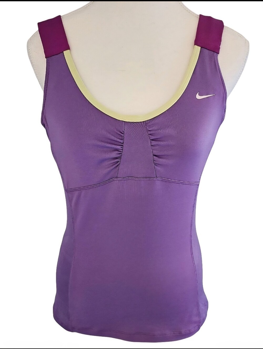 Nike Dri-FIT Tie Breaker Purple Knit Tennis Tank Top Built In Bra Size Medium